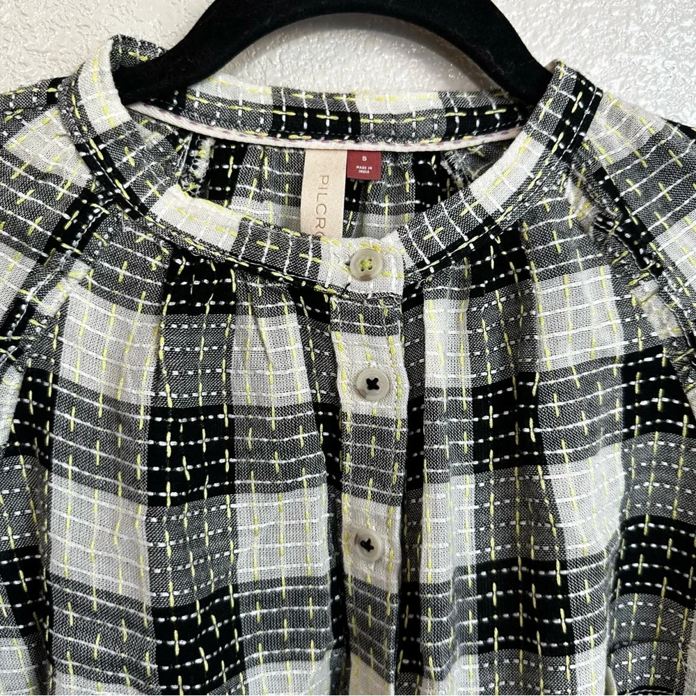 Anthropologie Pilcro and‎ the Letterpress Breezy Buttondown Shirt Sz S - Picture 2 of 13